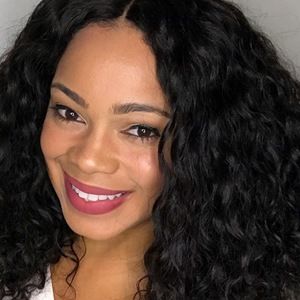 Meet your Posher, Ashlee